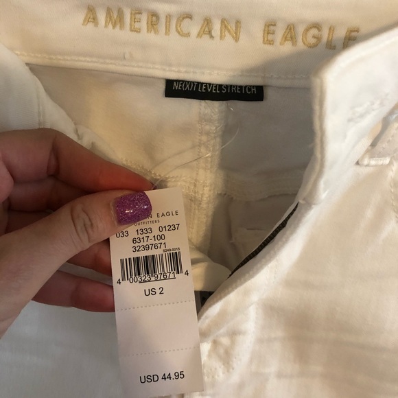 American Eagle Shorts - Picture 3 of 3